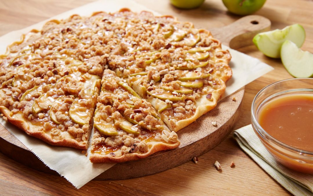 Caramel Apple Pizza